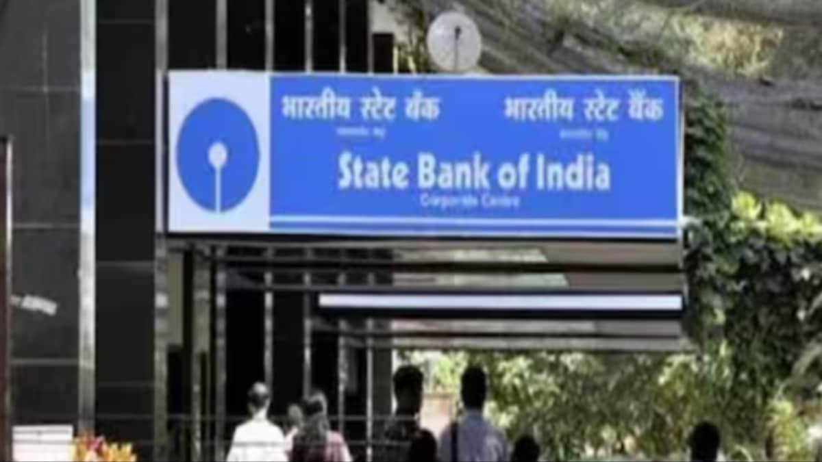 SBI’s Rs 25,000 Crore QIP Oversubscribed 4x; First Equity Sale Since 2017 | Banking and Finance News