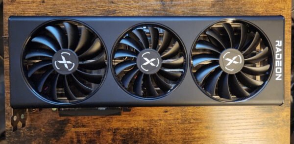 XFX Speedster SWFT319 AMD Radeon RX 6800 CORE 16GB GDDR6 GPU Graphics Card
