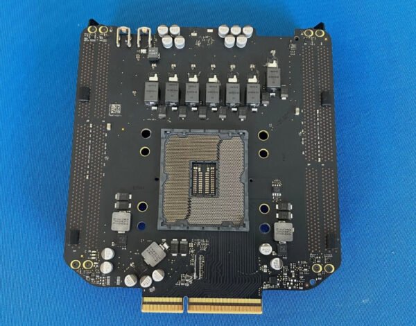 LOGIC BOARD CPU RISER CARD - Apple Mac Pro A1481 Late 2013 820-5494-A