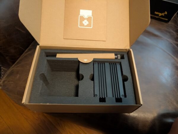 RAK WisGate LPWAN Gateway – Model RAK7248 – Helium LongFi™ Compatible – AS-IS