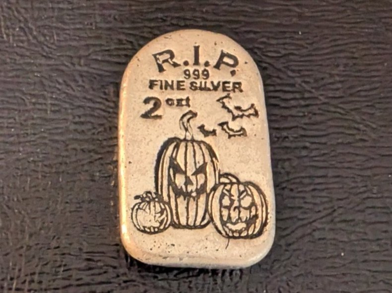 Monarch Precious Metals 2oz Glow In The Dark Jack-O-Lantern Silver Bar #473