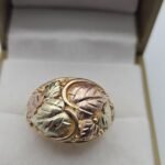 Vintage Black Hills Gold Ring 10K (Scrap Or Use) Hefty 7.9g Sz 11