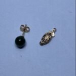 14K Yellow Gold Scrap Jewelry Lot 0.8g Single Gemstone Earring Filigree Clasp