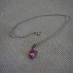 LADIES 10K WHITE GOLD PINK SAPPHIRE AND DIAMOND PENDANT 2 GRAMS NOT SCRAP