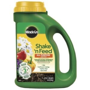 Shake 'N Feed All Purpose Continuous Release Plant Food 4.5lb