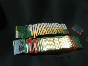 1785010496_s-l500.jpg