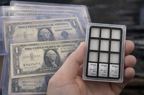 Valcambi 3x1g .999 Silver Bars w/ Case, Silver Certificate & BONUS Gold Flakes