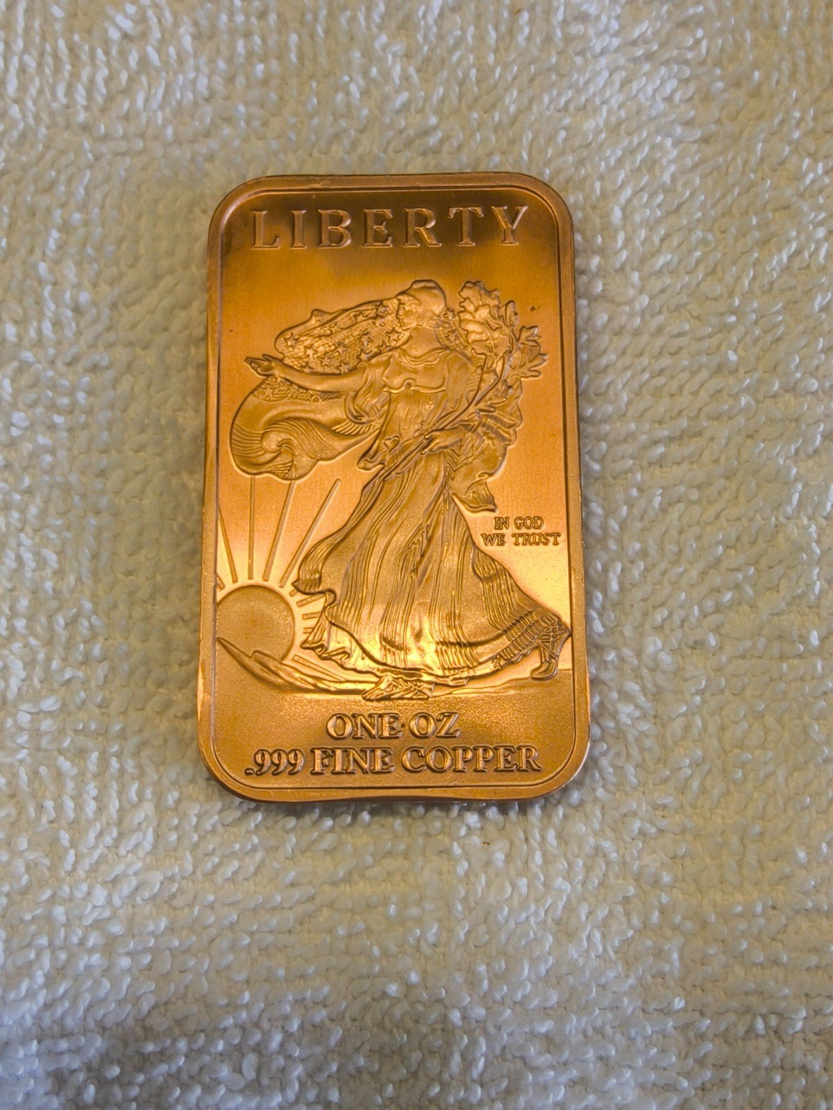 "WALKING LIBERTY" ONE OUNCE .999 FINE COPPER BAR