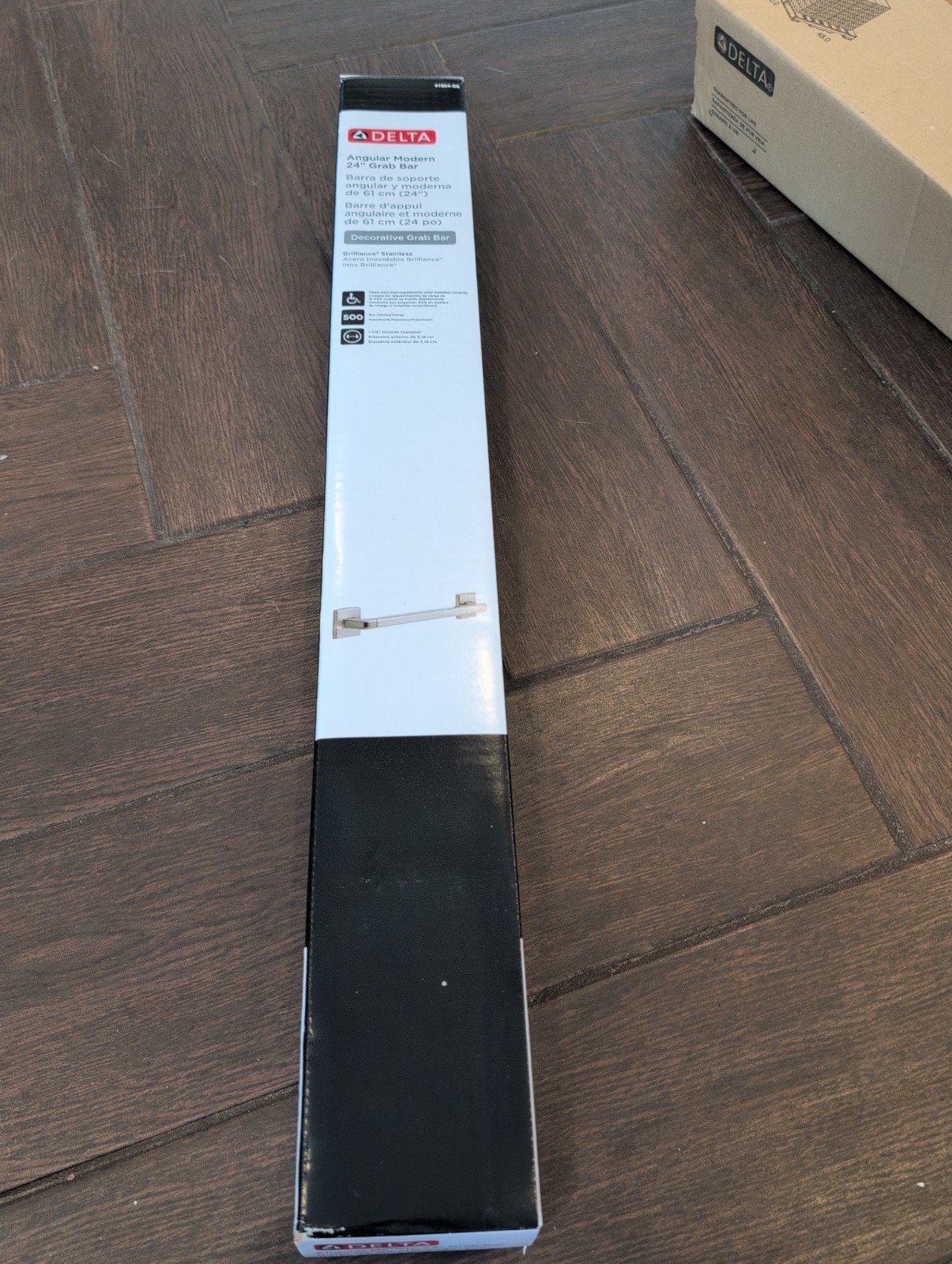 DELTA Angular Modern 24" Grab Bar # 41924-SS Brilliance Stainless New