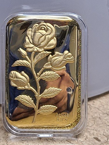 24K Yellow Gold Rose Embossed Sheet 10mg