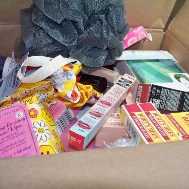 Health And Beauty Wholesale Lot of 30 New Items New/Open Box ITEMS AS PICTURED 2