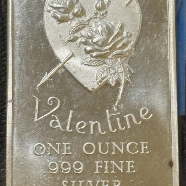 Vintage 1973 1 Oz .999 Silver Be My Valentine Roses Cupid Arrow Heart Art Bar!