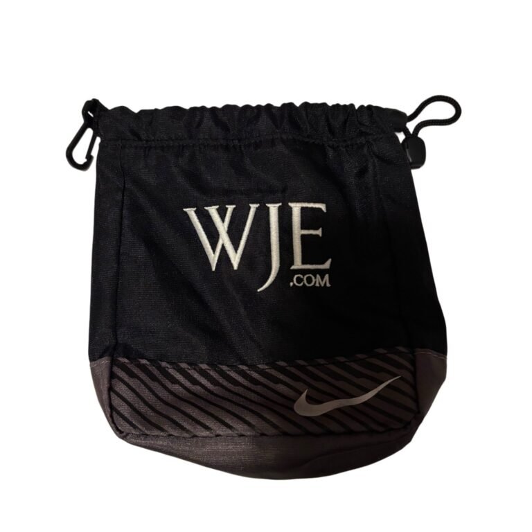Nike WJE Accessories Pouch in Black and Grey