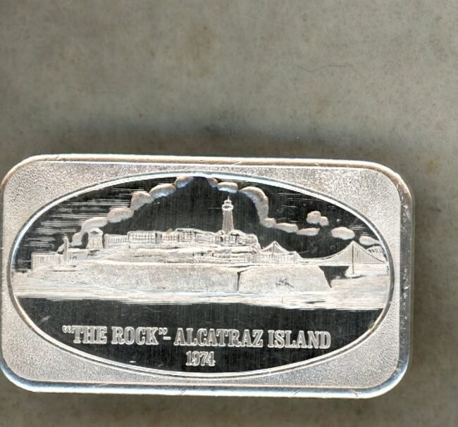 1974 ~ THE ROCK ALCATRAZ ISLAND ~ U.S. SILVER CORP. ~ 1oz .999 SILVER BAR
