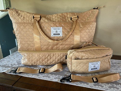 Fashion Travel Beige Quilted Duffle & Accessory Bag w/ Adjustable Straps